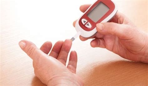 Как да измерваме кръвната захар у дома с глюкометър